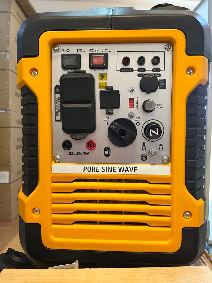 インバーター発電機 静音定格1.7KVA 最大1.88KVA 純正弦波　即日発送