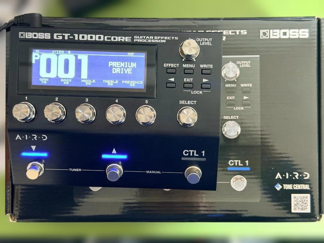 BOSS GT-1000CORE フットスイッチFS-7付き