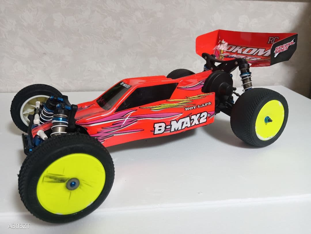 Yokomo B-MAX2 オフロードバギー