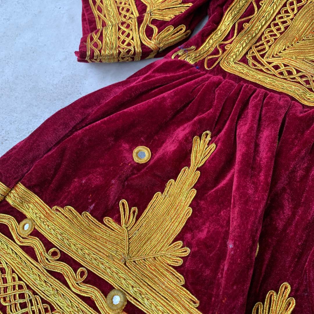 special vintage antique 民族衣裳　ベロア　kids？