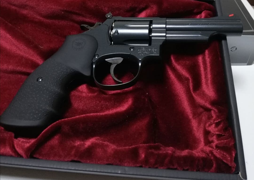 期間限定⭐東京マルイ廃盤S&W M19 4インチ コンバットマグナム24連⭐