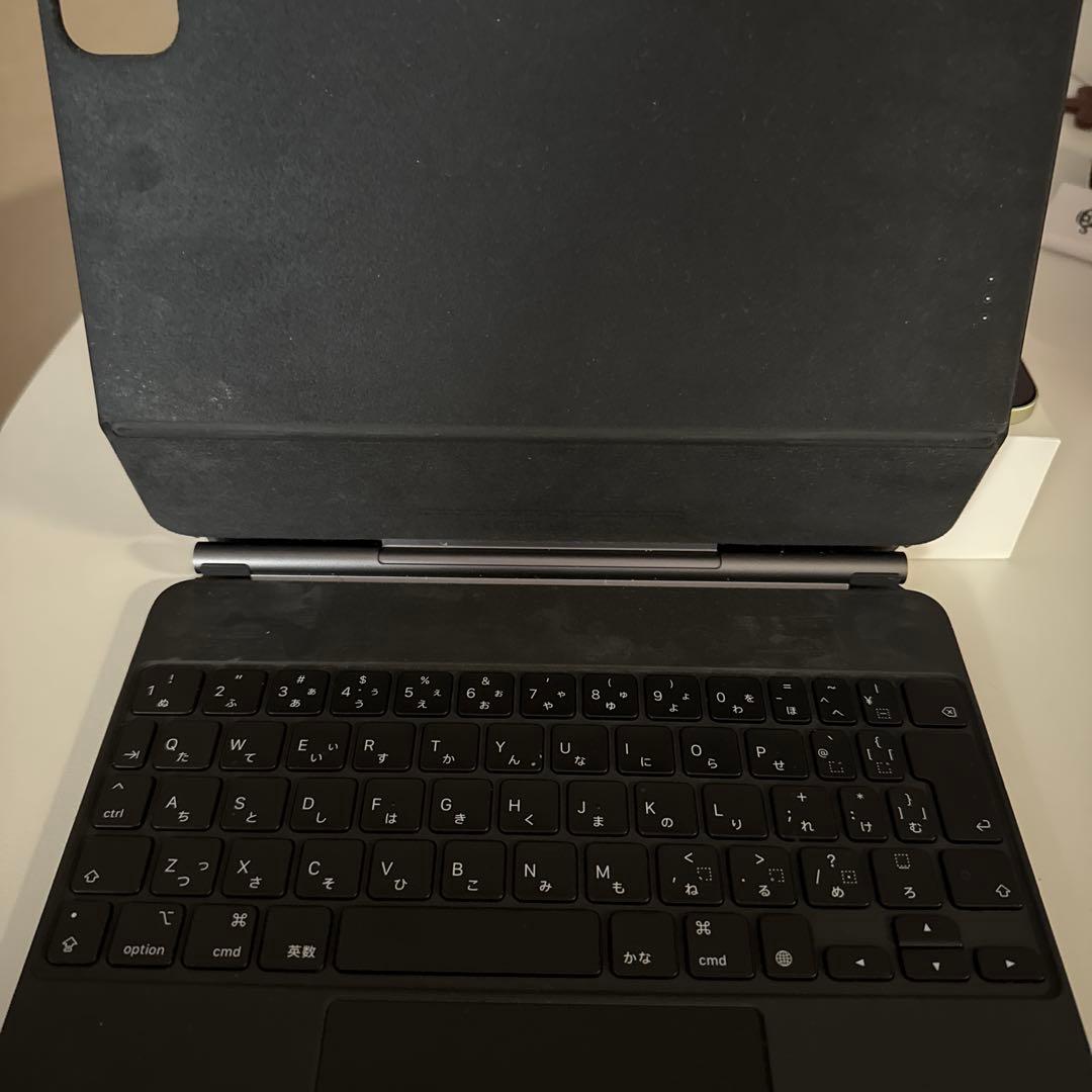 iPad Air (第4世代) 64GB ＋ Magic keyboard