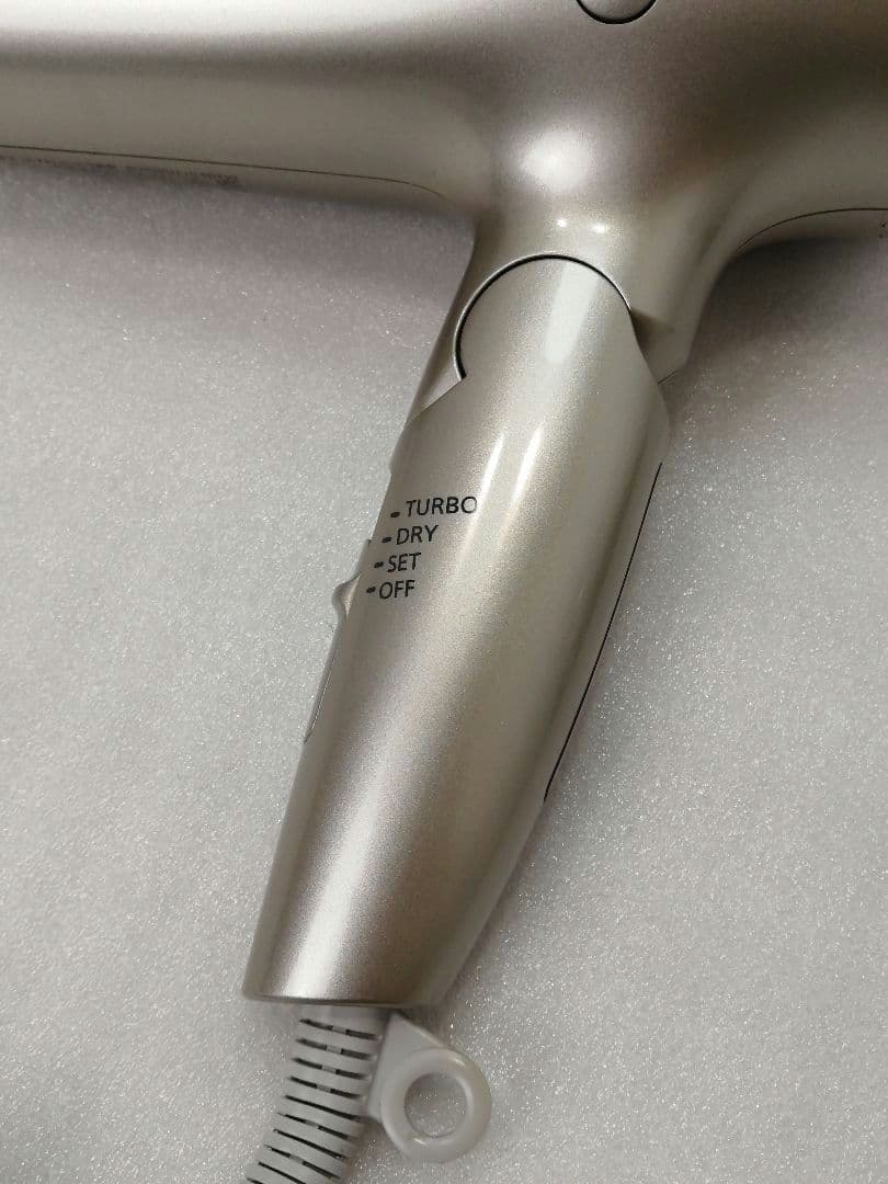 22年製 パナソニックドライヤー　PANASONIC EH-NA9G 53