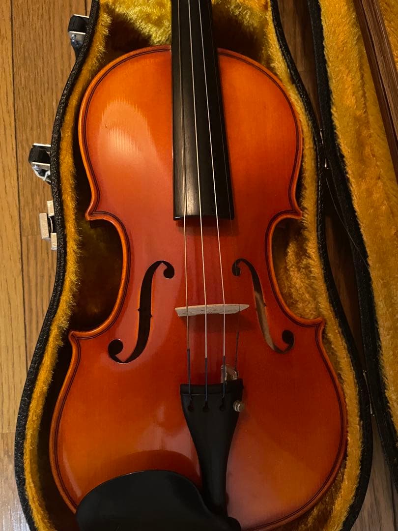 週末セール　匿名発送　スズキ　 バイオリン本体3/4 ケース付き