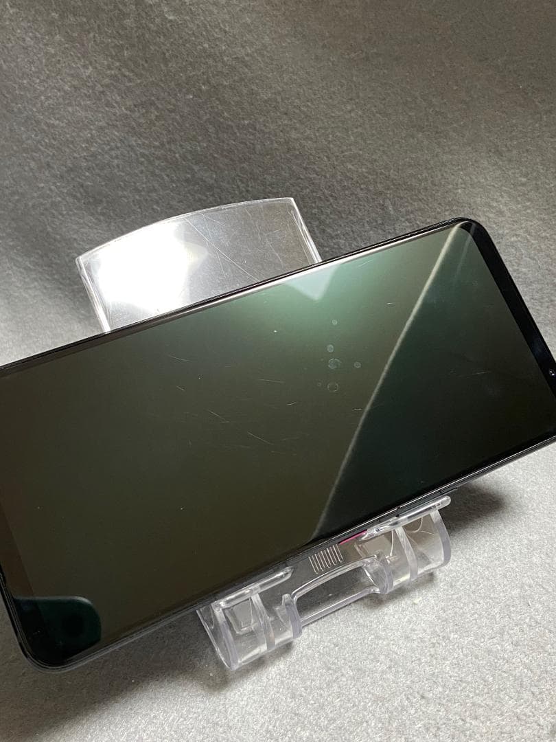 美品 SIMフリー ASUS ROG Phone 5 256GB ブラック色