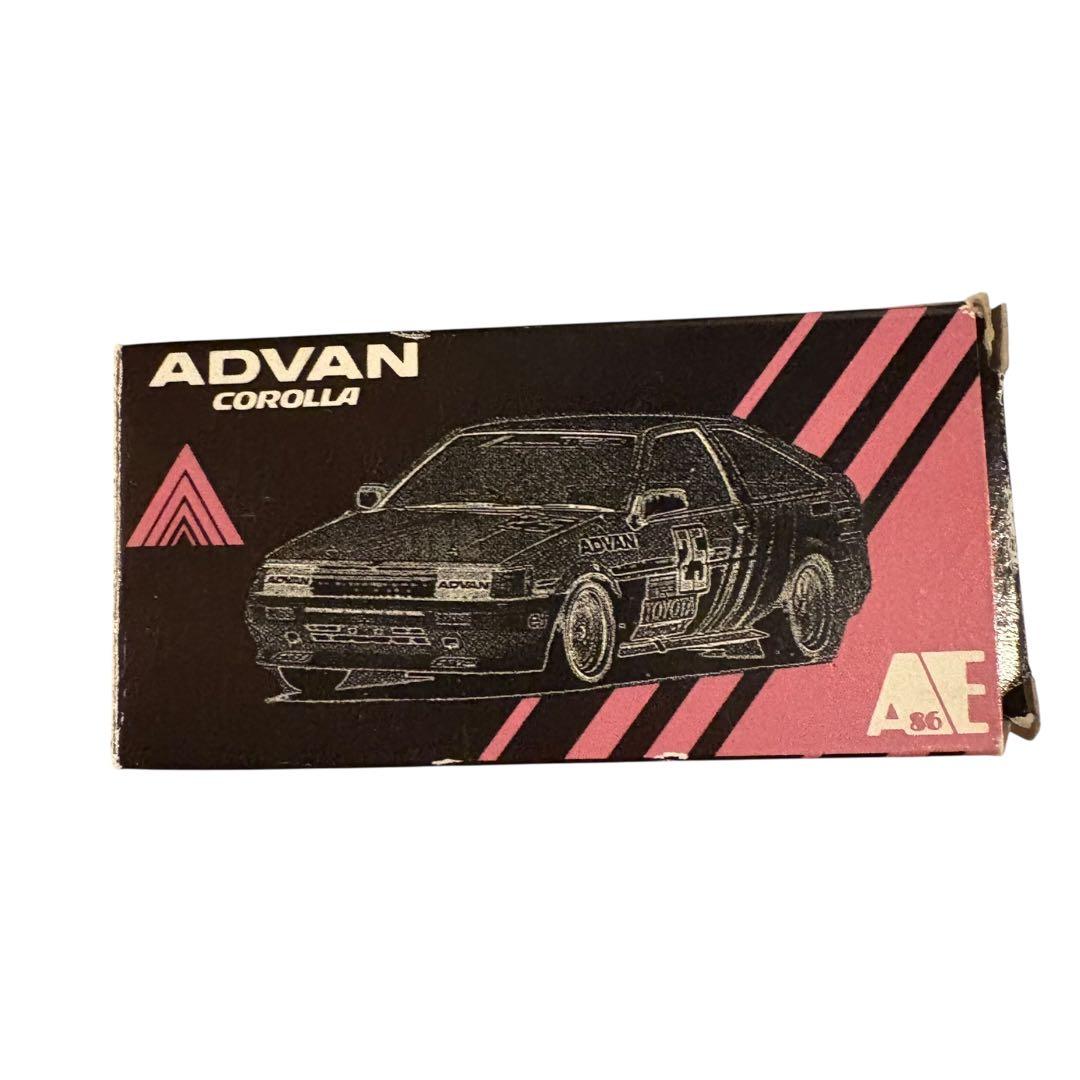 絶版　アイアイアド特注　トミカ AE86レビン ADVAN&TRAMPIO