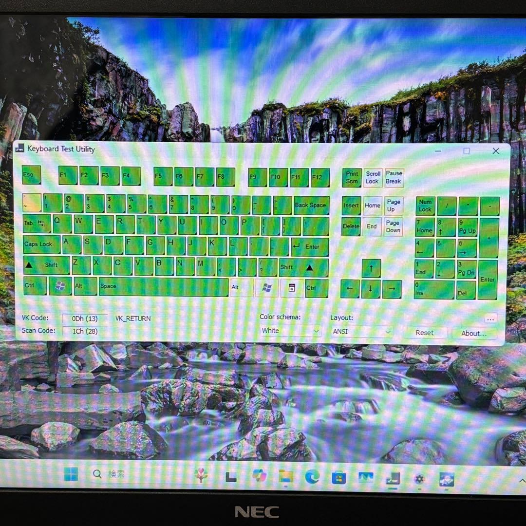 【大画面・美品】CeleronN4000✨NEC LAVIE Windows11