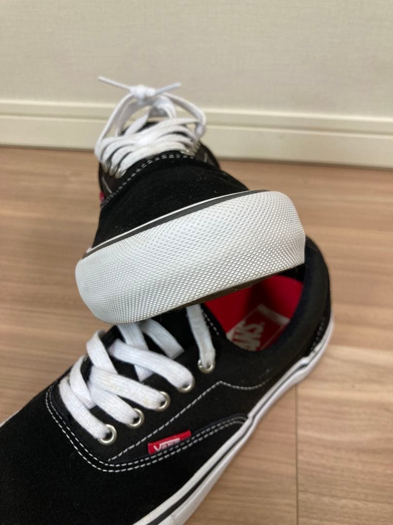 極美品vansproヴァンズプロスニーカースリッポンエラERAオーセンティック