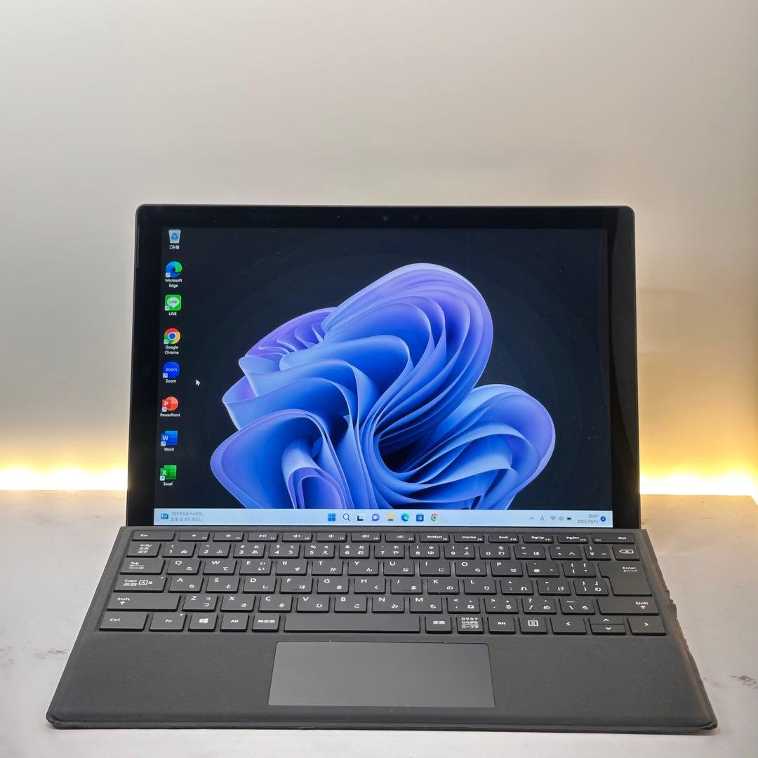 【ブラックモデル】Surface Pro7 Corei5/8GB/256GB