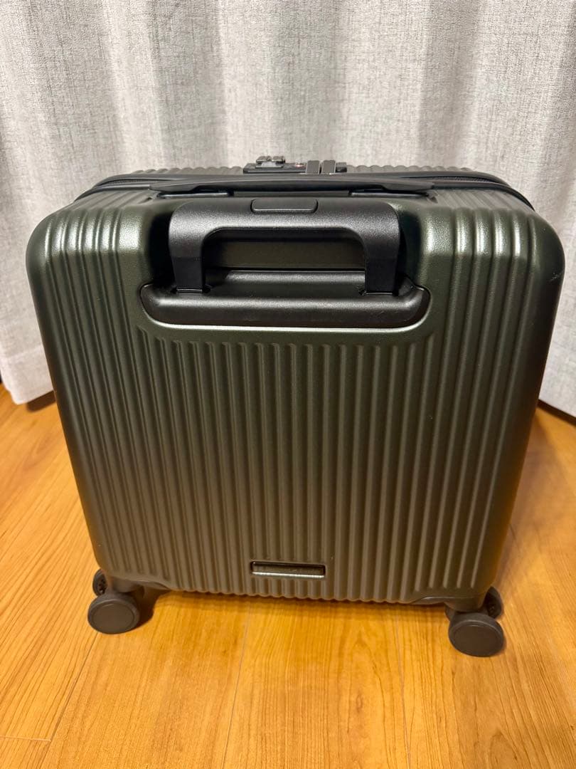 イノベーター　スーツケース　INV20 Olive Drab 33L Cabin