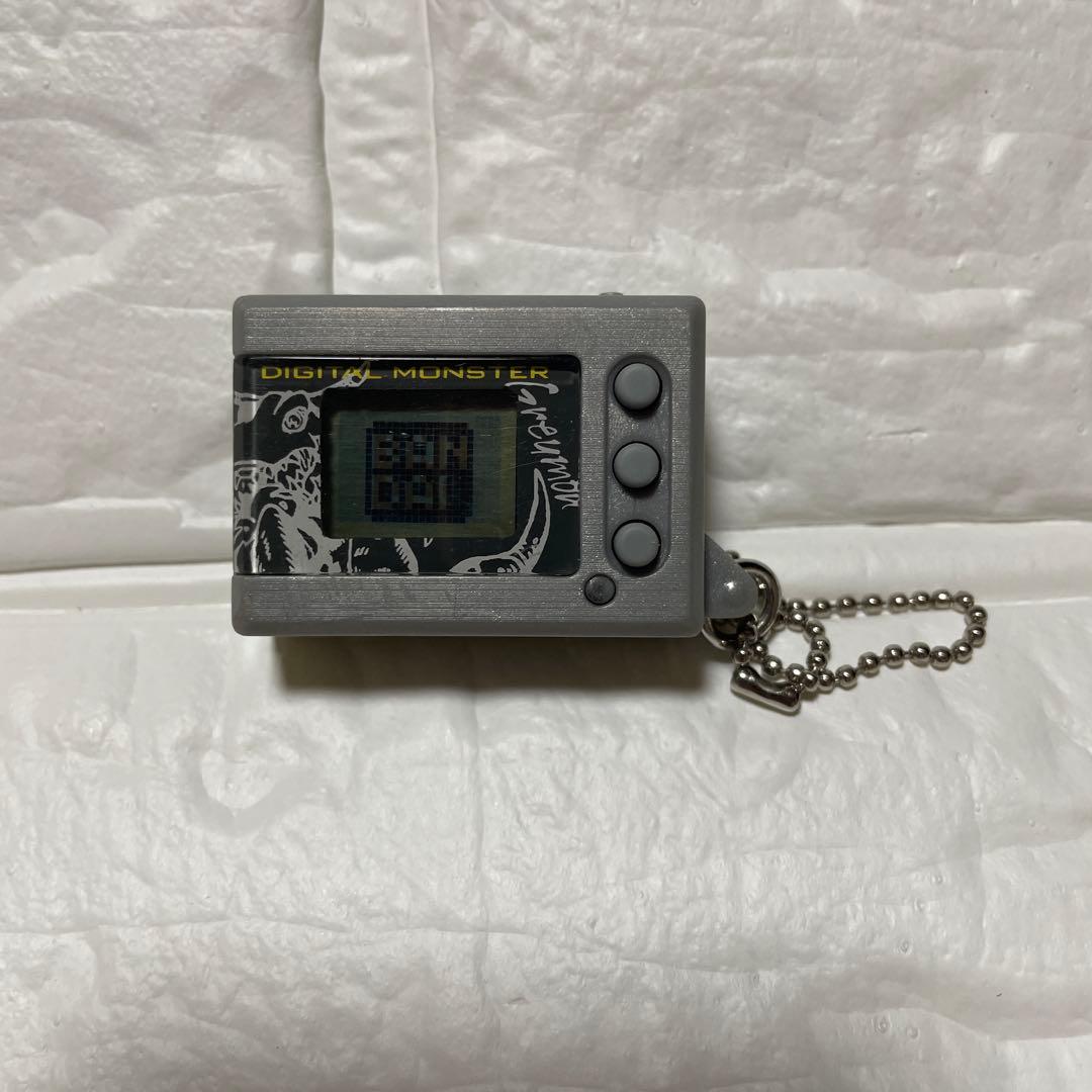 希少品　デジモン ミニ type3 ユニクロ コラボ