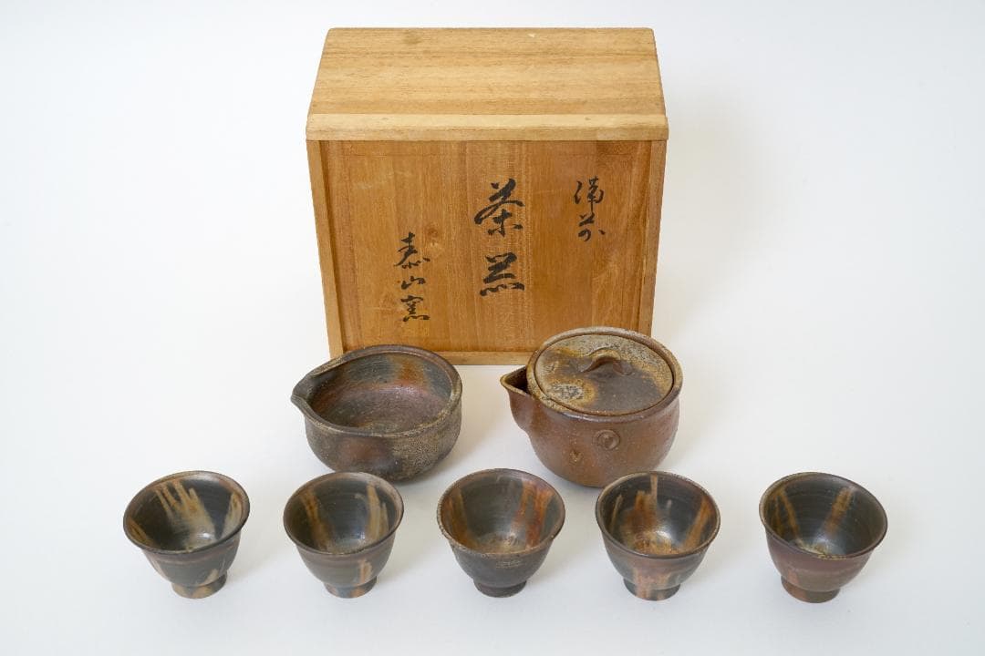 備前焼　茶器一式　急須　湯冷まし　湯のみ5客　木箱　未使用品