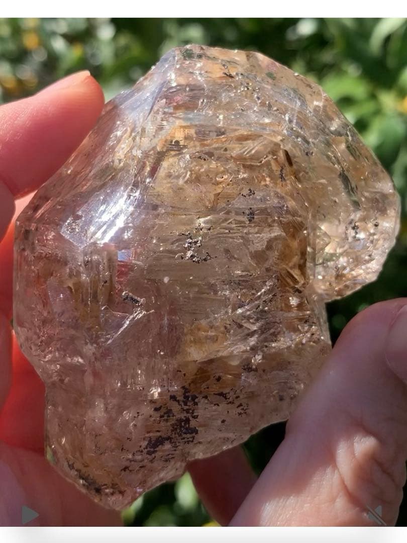 ダイヤモンド系骸骨水晶ジャイアント/巨大フェンスタークォーツ