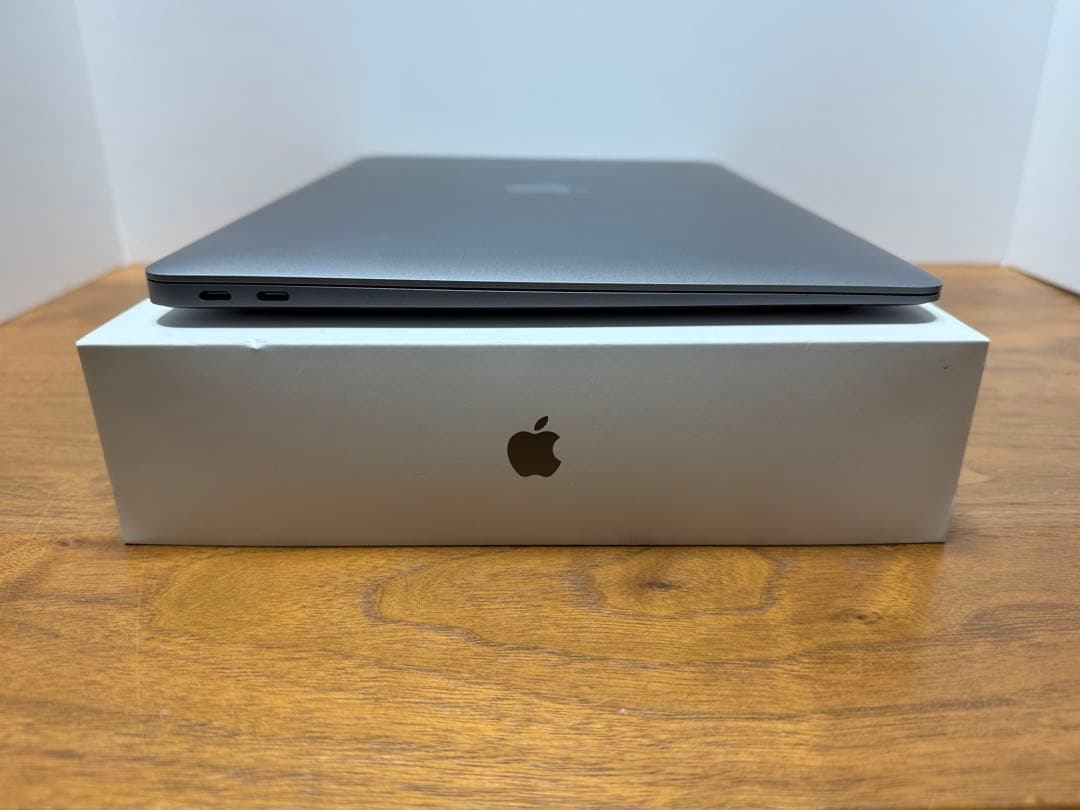 高性能&美品❗️MacBook Air 2020 M1チップ　16GB