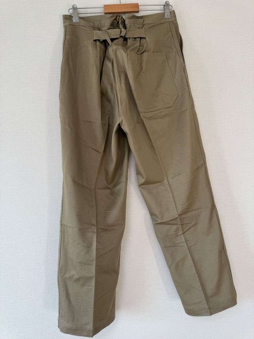 Comoli コットンチノ　オーバーパンツ　タグあり