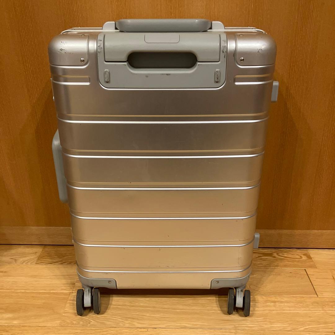 xiaomi シャオミ アルミ スーツケースキャリーケース 機内持込み シルバー