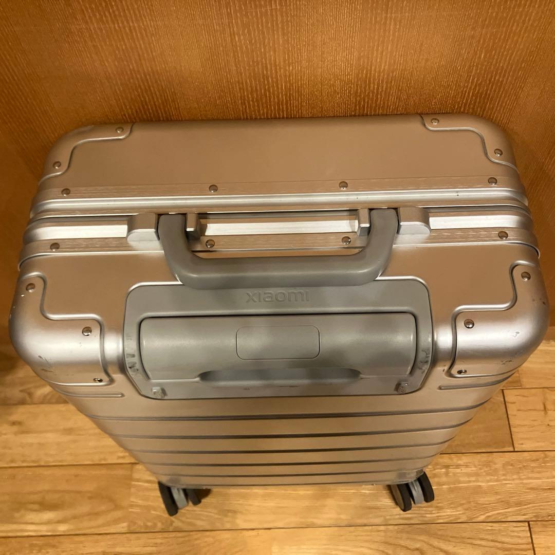xiaomi シャオミ アルミ スーツケースキャリーケース 機内持込み シルバー