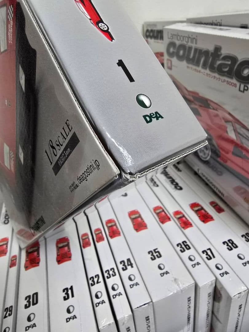 セット販売①　デアゴスティーニ　ランボルギーニカウンタックLP500S　1～80