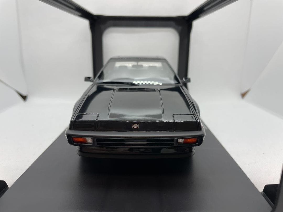 701-001 DNA 1/18 スバル XT 4WD Turbo ブラック