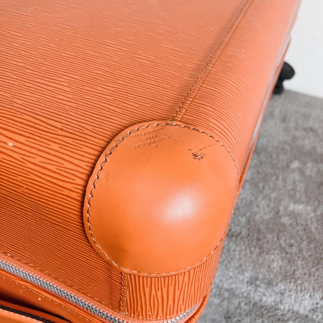 ゆうやけ　LOUIS VUITTON ルイヴィトン　エピ　55 スーツ