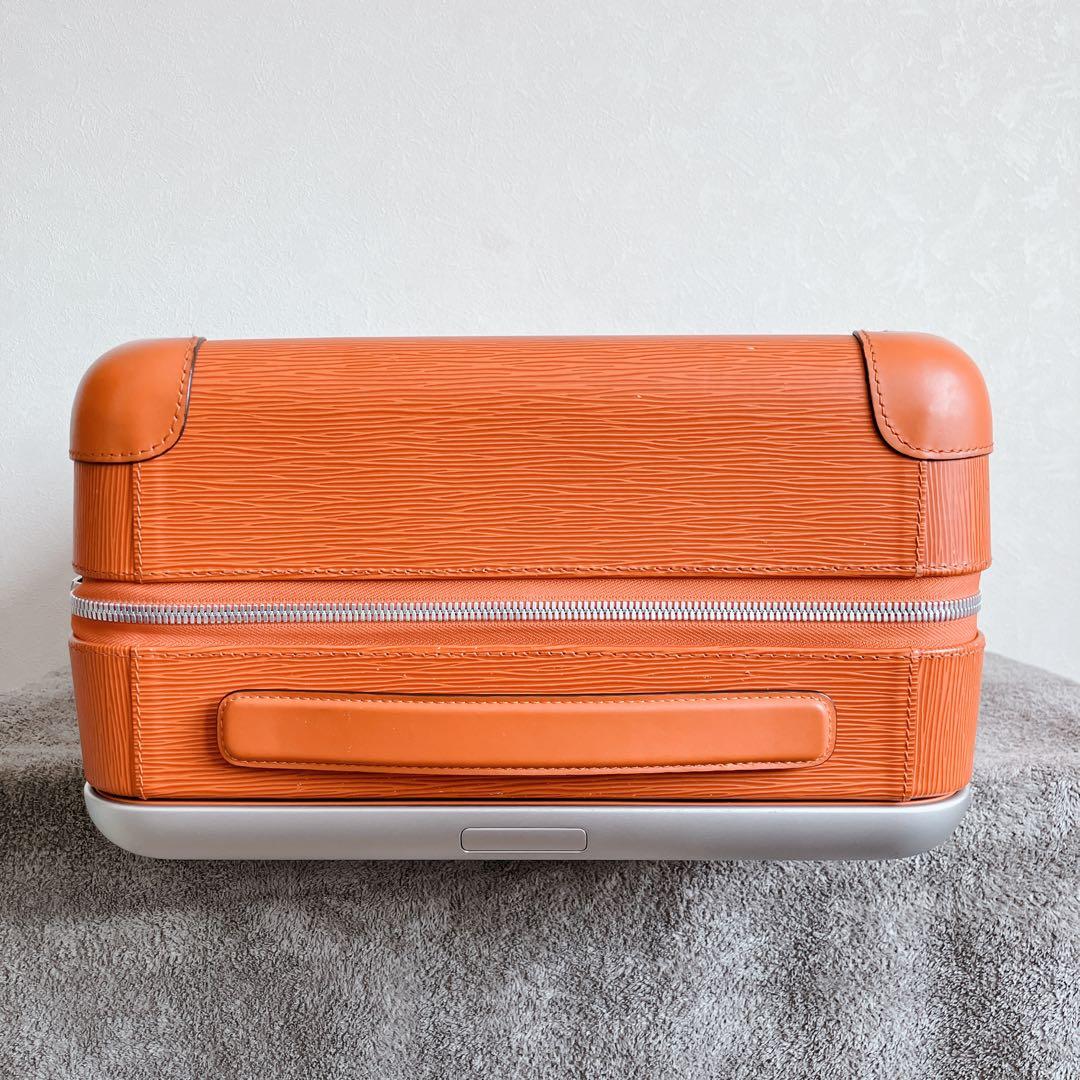 ゆうやけ　LOUIS VUITTON ルイヴィトン　エピ　55 スーツ