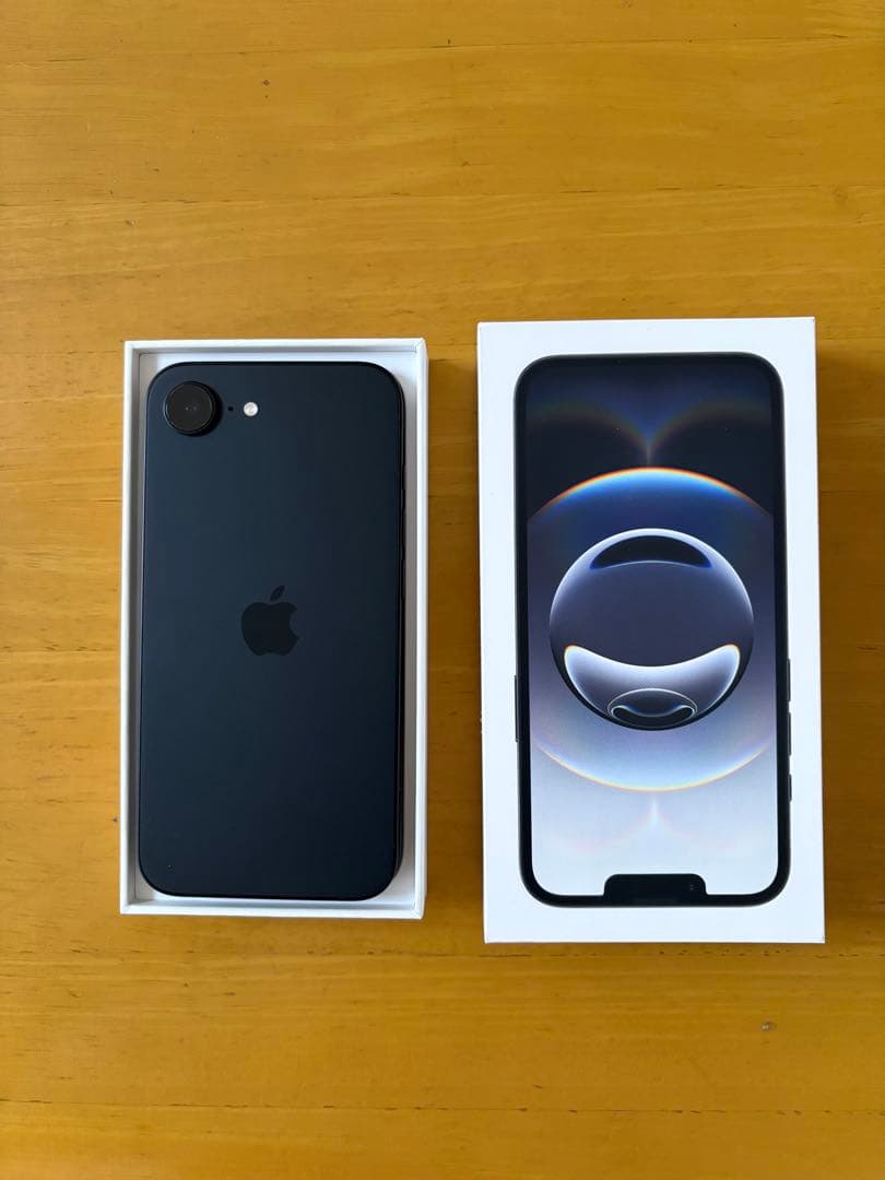 Apple iPhone 16e 本体 256g simフリー