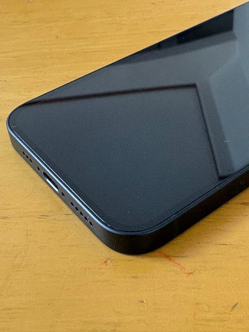 Apple iPhone 16e 本体 256g simフリー