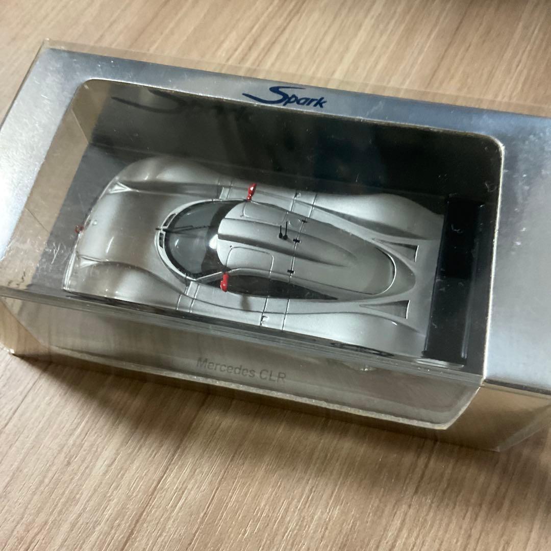 Mercedes CLR 1/43スケール ミニカー ケース付き