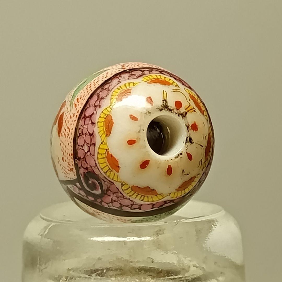 色絵磁器細密緒締め玉