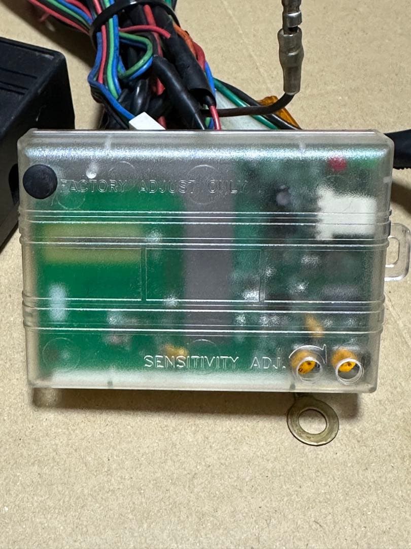 VIPER 516U ボイスモジュール本体 とフィールドセンサーのセット　確認済