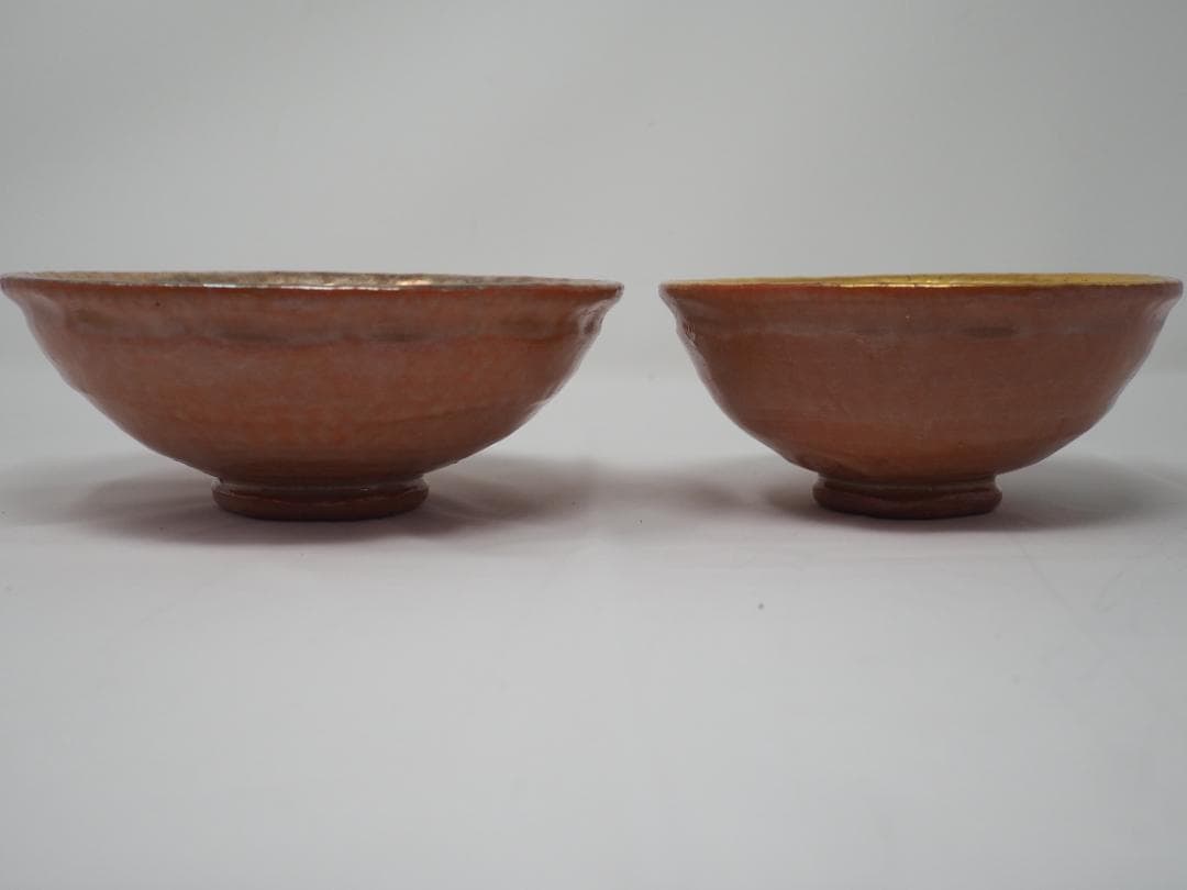 京焼　嶋台茶碗　茶碗２口　和楽造　金箔　銀箔　赤楽　焼き物