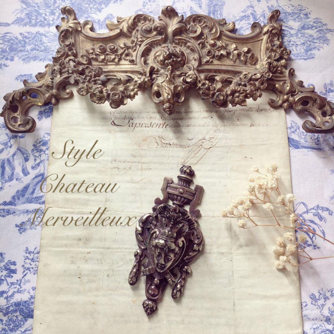 N フランス アンティーク 1800年代 ルイ16世スタイル オルモル装飾