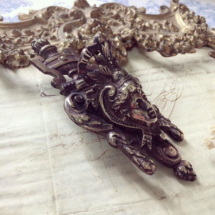 N フランス アンティーク 1800年代 ルイ16世スタイル オルモル装飾