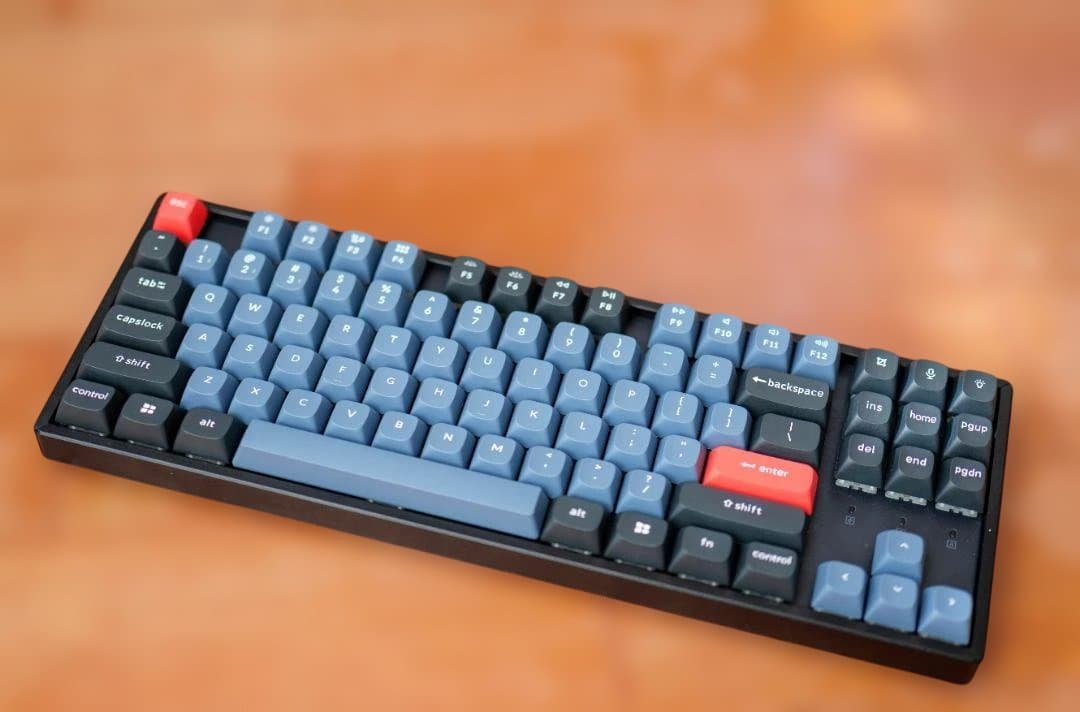 Keychron K8 Pro US 黄軸 RGB QMK アルミフレーム