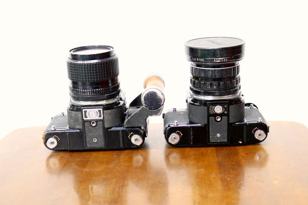 PENTAX 67 ボディTTL ペンタプリズム付　2台　レンズ付