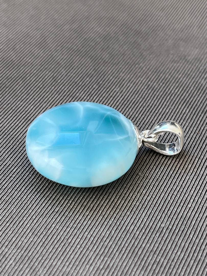 天然石☆高品質！ラリマーまる型ペンダントップ☆両面違って両面美しい！