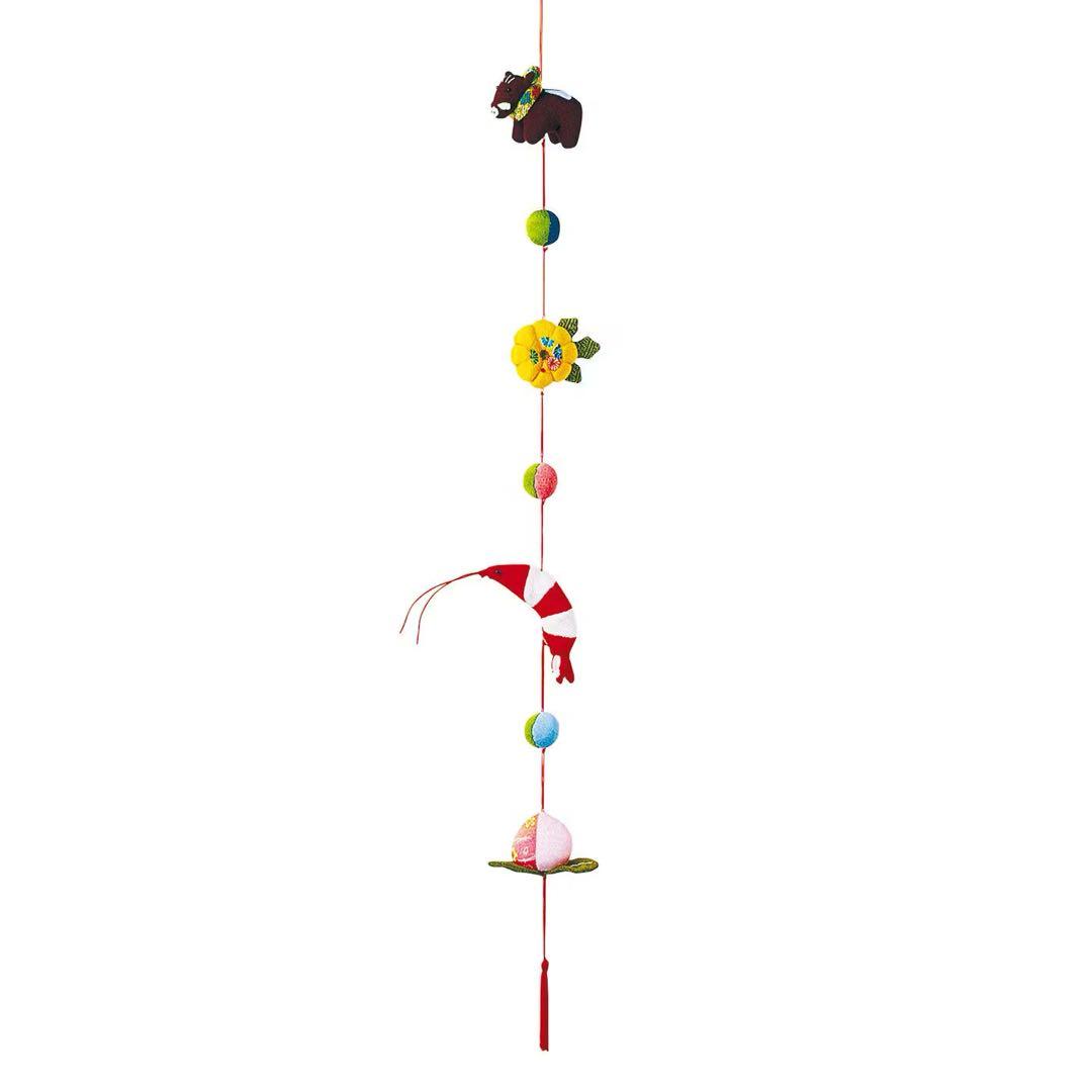 カラフルな吊るし飾り ひな祭り用