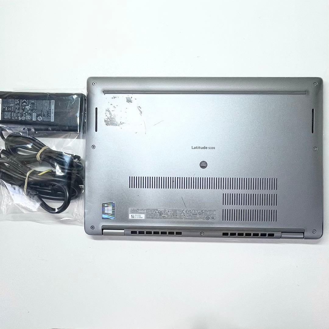 【美品】Latitude 13 5320 16GB i7 第11世代 高スペック
