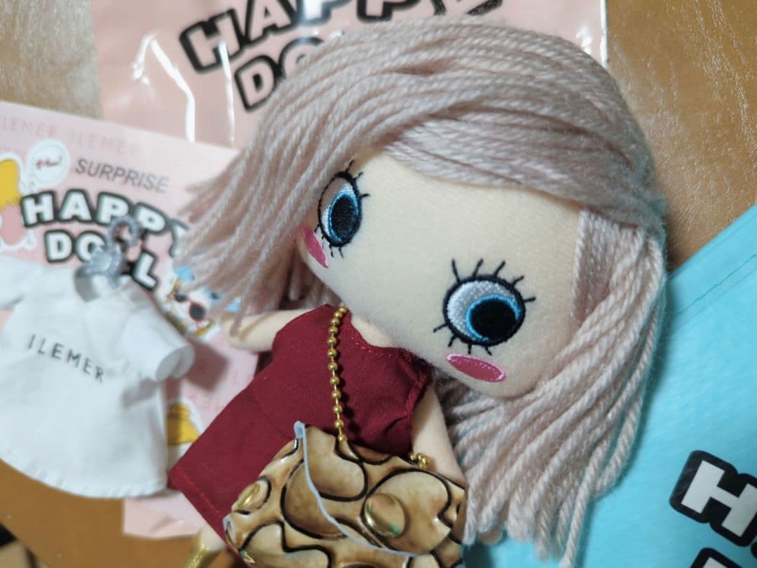 ILEMER ぬいぐるみ 赤いドレス