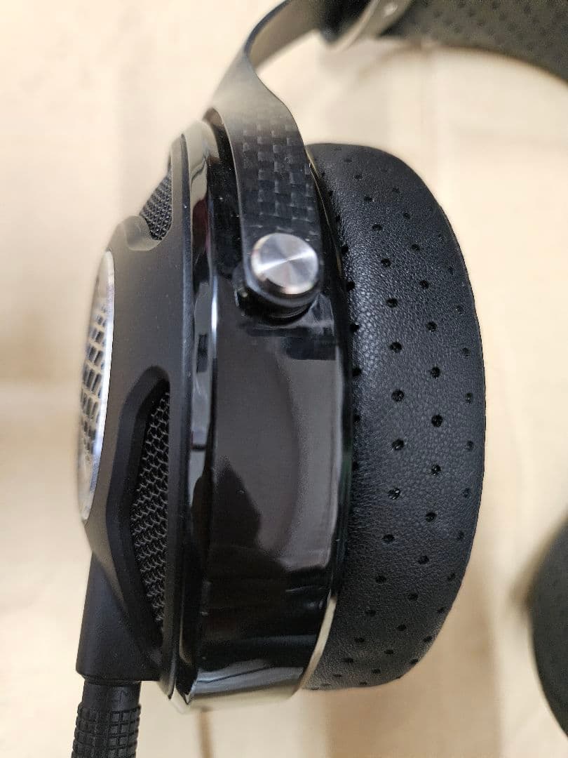 ヘッドホン focal utopia np