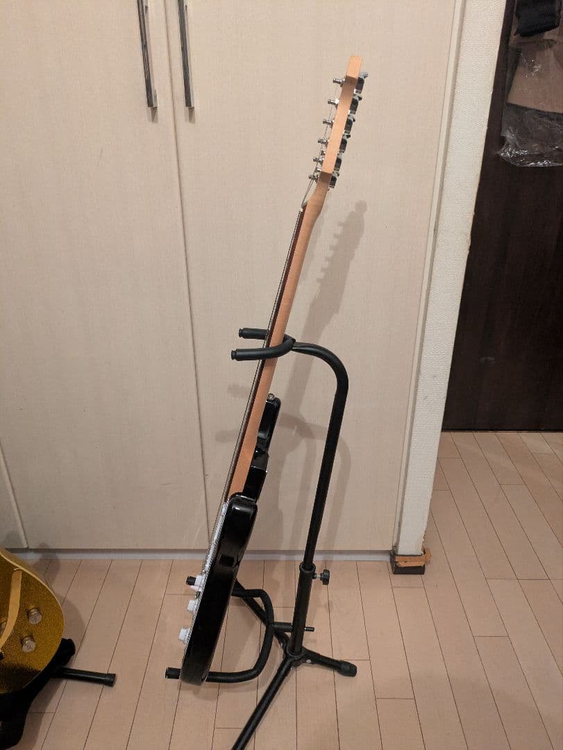 Legend ストラトキャスタータイプ エレキギター