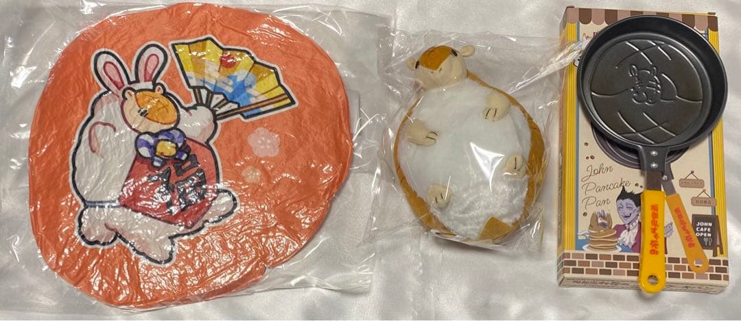 吸血鬼すぐ死ぬ　吸死　全サ　缶バッジ　アクスタ　ジョン　貯金箱　パンケーキ