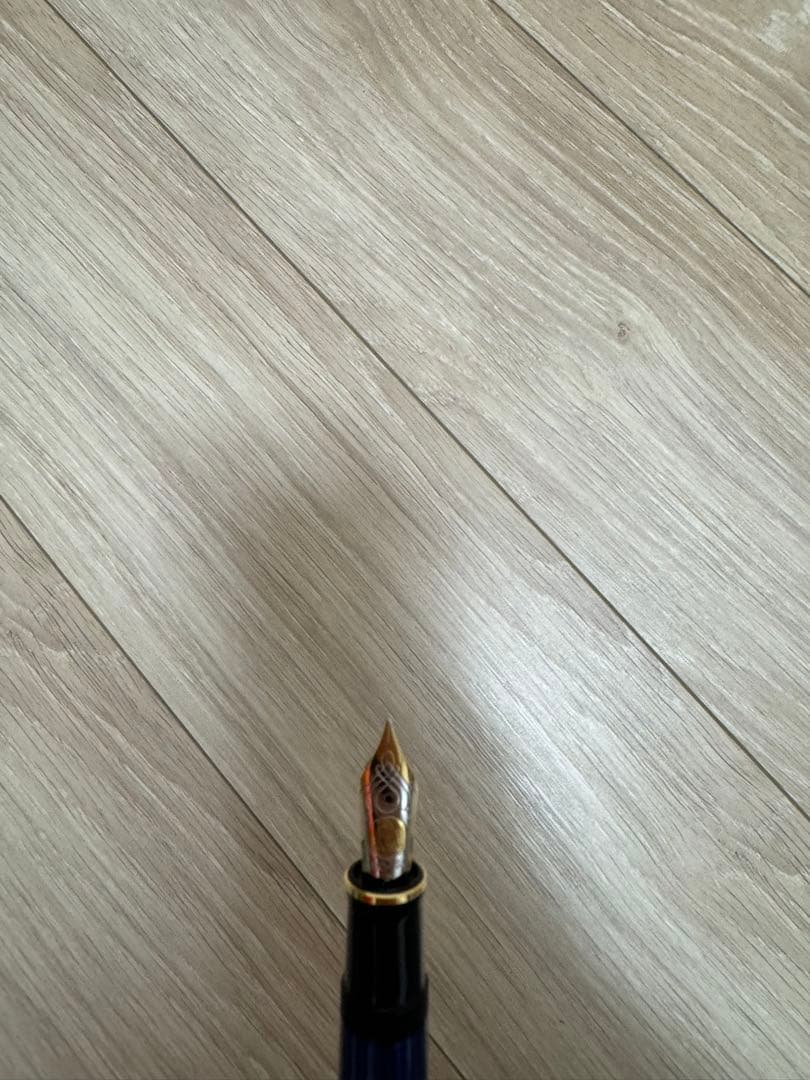 万年筆　Pelikan Souveran M800 青縞
