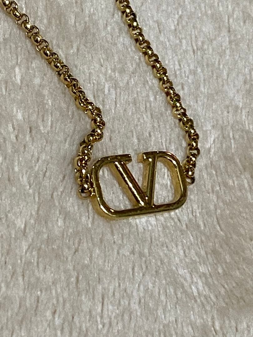 VALENTINO Vロゴ シグネチャーメタルブレスレット