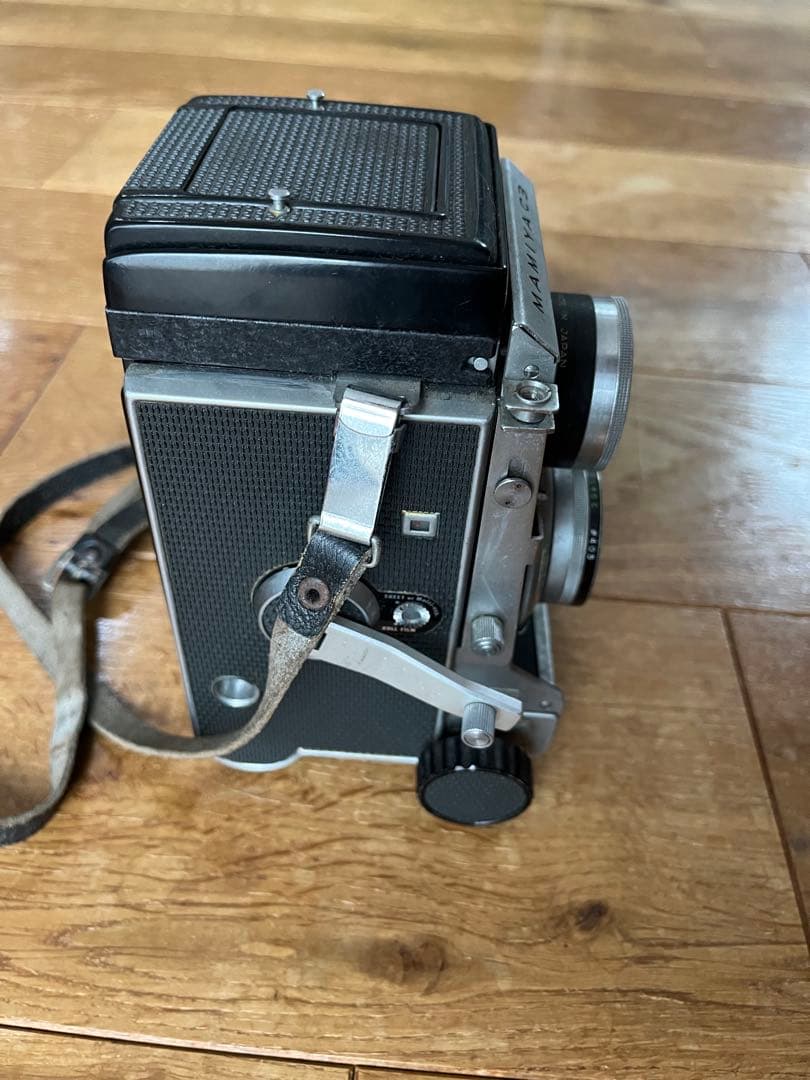 MAMIYA C3 二眼レフカメラ オマケ65ミリ付き　レンズキャップ　動作品