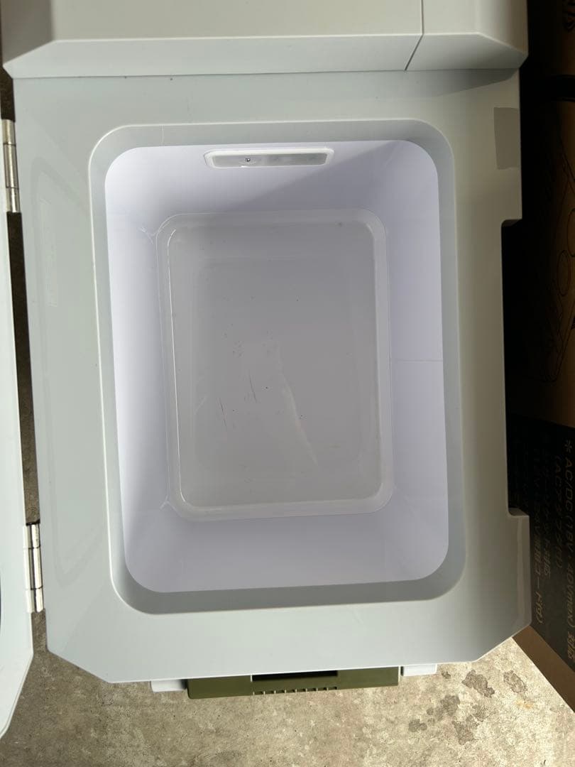 Makita マキタ 18V 40Vmax 冷温庫 CW001GZO