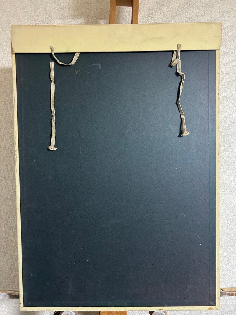 ブラウンの木製装飾額縁