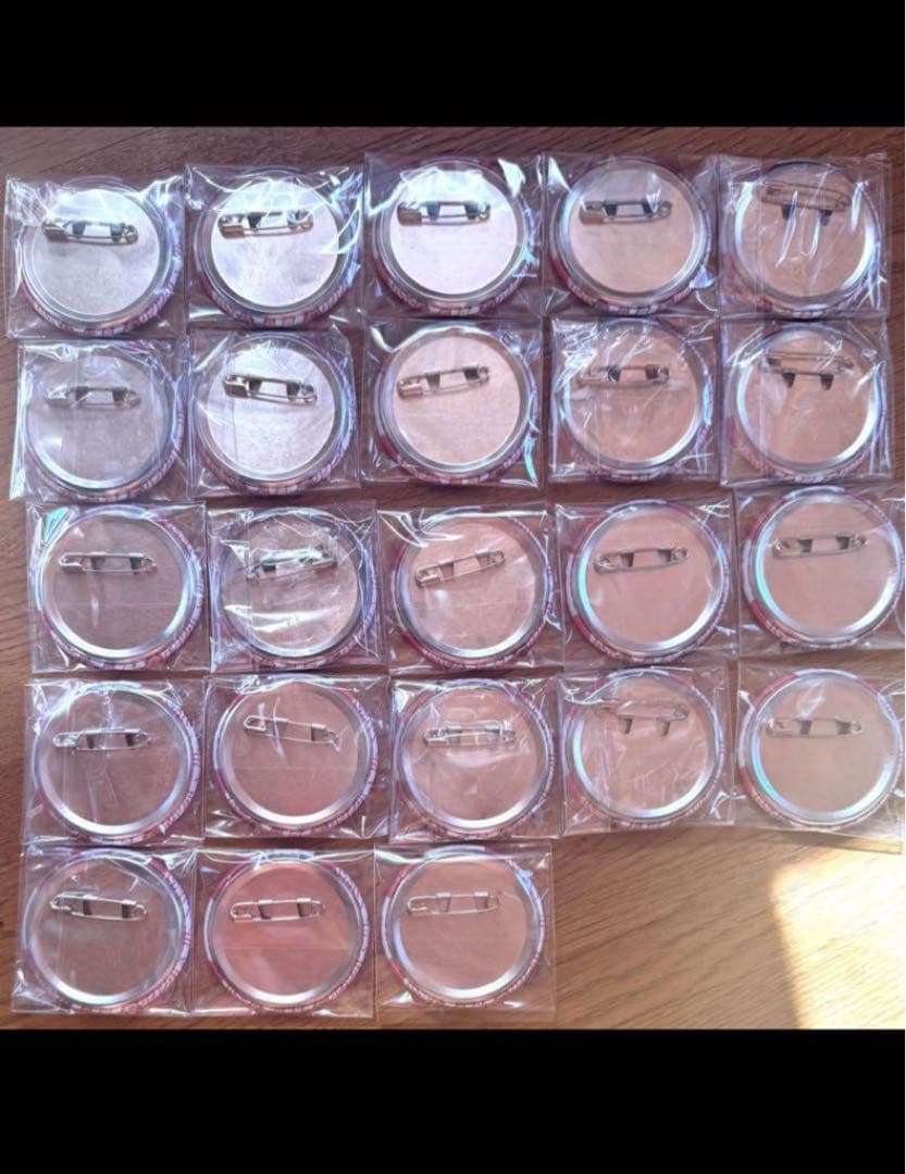 nqrse 缶バッチ まとめ売り