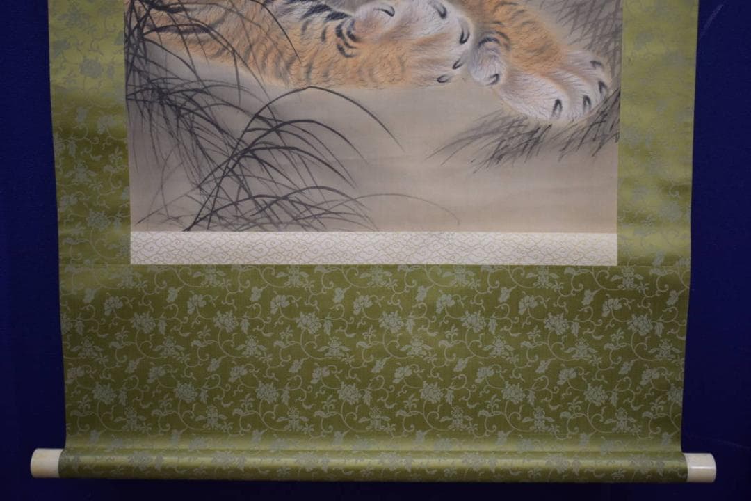 真作/新谷鐵僊/鐵/鉄仙/猛虎図/布袋屋掛軸HJ-909