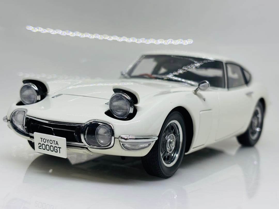 パ*ル様 1/18 AUTO art オートアート トヨタ 2000GT 大型精